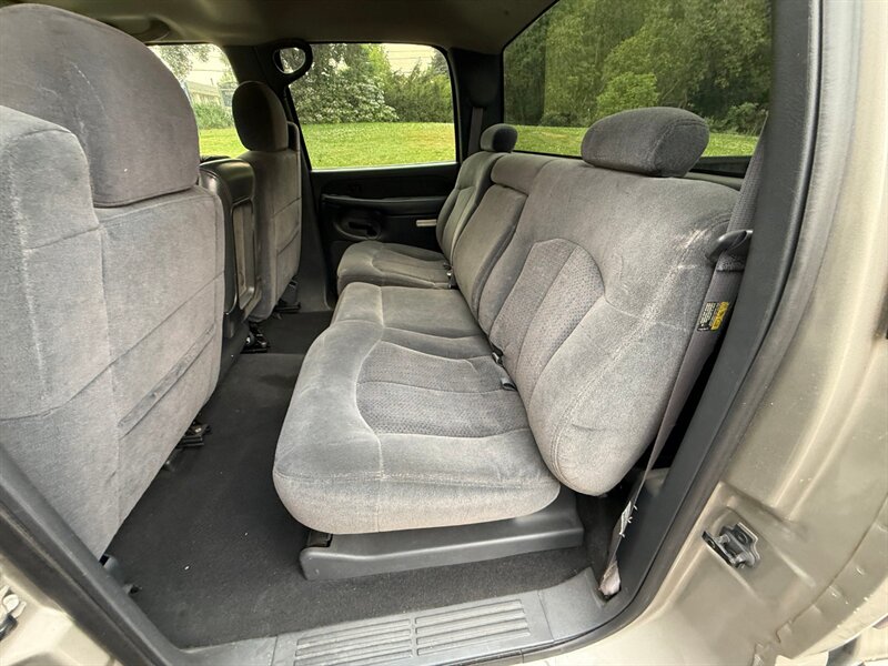 2002 Chevrolet Silverado 2500 - Photo 14 - Portland, OR 97202