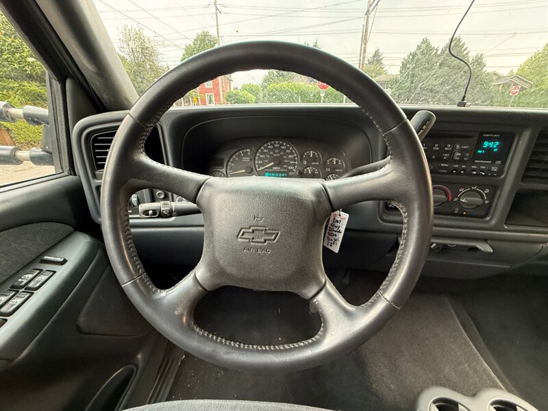 2002 Chevrolet Silverado 2500 - Photo 19 - Portland, OR 97202