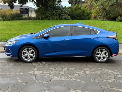 2018 Chevrolet Volt Premier   - Photo 2 - Portland, OR 97202