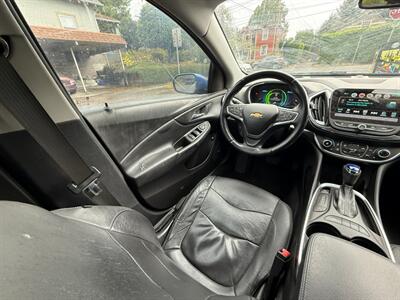 2018 Chevrolet Volt Premier   - Photo 16 - Portland, OR 97202
