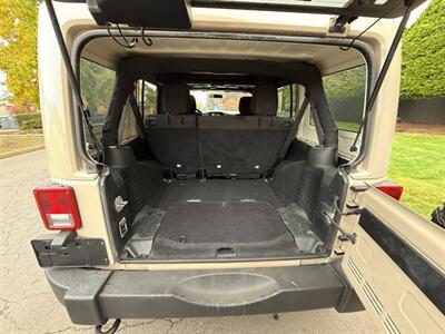 2017 Jeep Wrangler Unlimited Sport   - Photo 8 - Portland, OR 97202