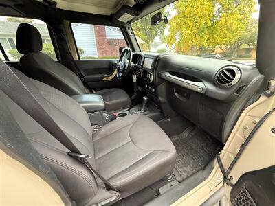 2017 Jeep Wrangler Unlimited Sport   - Photo 13 - Portland, OR 97202