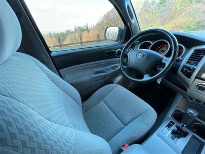 2011 Toyota Tacoma   - Photo 20 - Portland, OR 97202