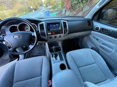 2011 Toyota Tacoma   - Photo 13 - Portland, OR 97202