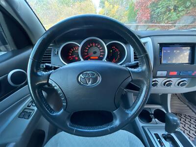 2011 Toyota Tacoma   - Photo 21 - Portland, OR 97202