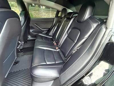 2019 Tesla Model 3 Mid Range   - Photo 13 - Portland, OR 97202