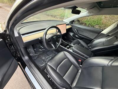 2019 Tesla Model 3 Mid Range   - Photo 7 - Portland, OR 97202