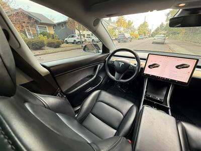 2019 Tesla Model 3 Mid Range   - Photo 18 - Portland, OR 97202