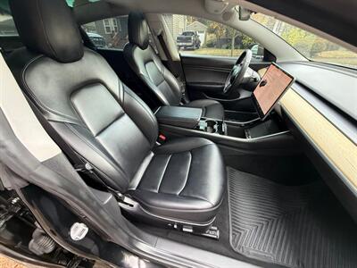 2019 Tesla Model 3 Mid Range   - Photo 10 - Portland, OR 97202