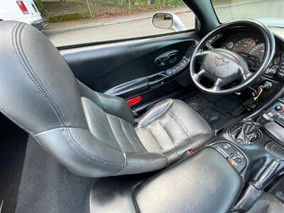 2004 Chevrolet Corvette   - Photo 19 - Portland, OR 97202