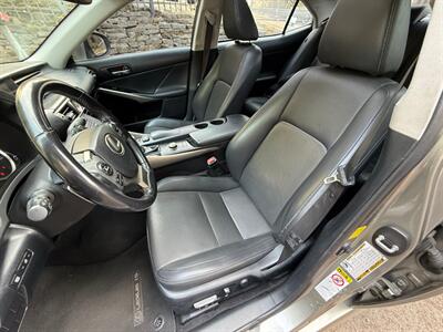 2015 Lexus IS 250   - Photo 10 - Portland, OR 97202