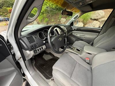 2005 Toyota Tacoma PreRunner V6 4dr Access Cab PreRunner V6   - Photo 9 - Portland, OR 97202