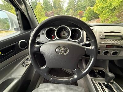2005 Toyota Tacoma PreRunner V6 4dr Access Cab PreRunner V6   - Photo 19 - Portland, OR 97202