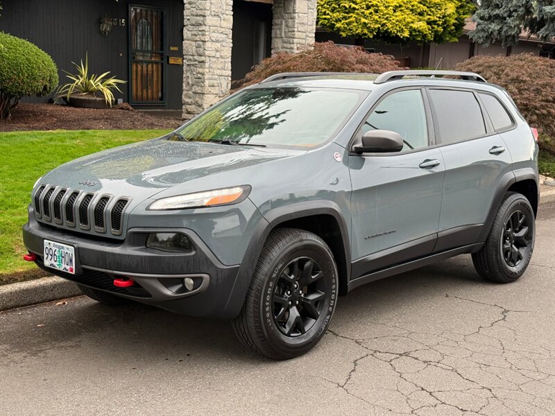 2015 Jeep Cherokee Trailhawk - Photo 1 - Portland, OR 97202