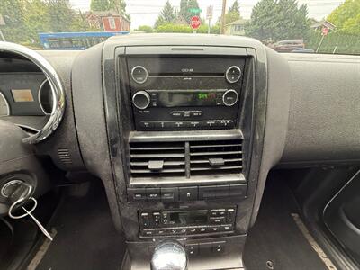 2009 Ford Explorer Sport Trac Limited - Photo 16 - Portland, OR 97202