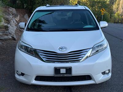 2017 Toyota Sienna Limited 7-Passenger   - Photo 4 - Portland, OR 97202