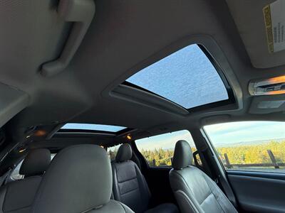 2017 Toyota Sienna Limited 7-Passenger   - Photo 12 - Portland, OR 97202