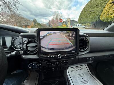 2018 Toyota Tacoma TRD Off-Road   - Photo 20 - Portland, OR 97202