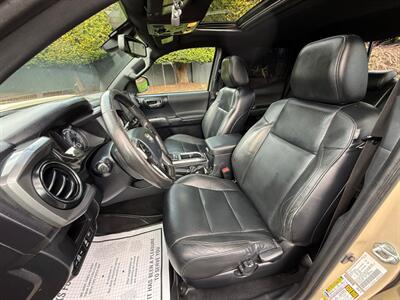 2018 Toyota Tacoma TRD Off-Road   - Photo 8 - Portland, OR 97202