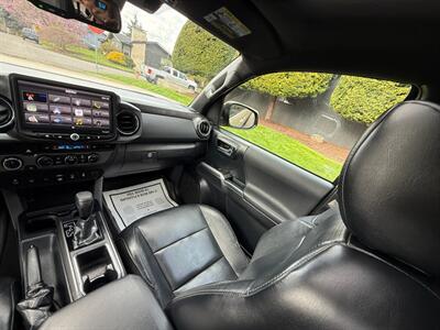 2018 Toyota Tacoma TRD Off-Road   - Photo 16 - Portland, OR 97202