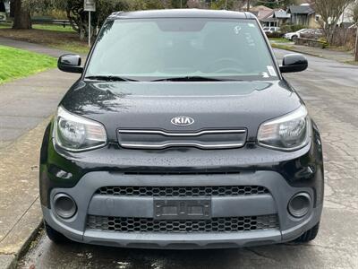 2017 Kia Soul   - Photo 4 - Portland, OR 97202