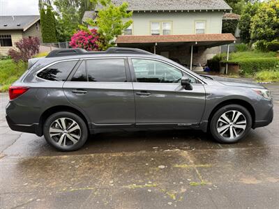 2018 Subaru Outback 2.5i Limited - Photo 6 - Portland, OR 97202