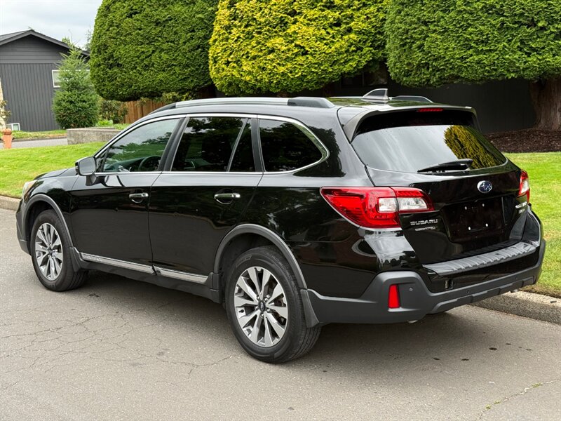 2019 Subaru Outback 3.6R Touring - Photo 3 - Portland, OR 97202