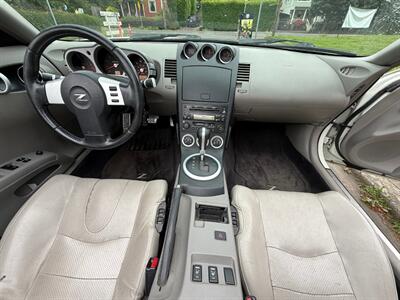 2004 Nissan 350Z Touring   - Photo 16 - Portland, OR 97202
