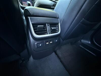 2020 Subaru Outback Limited   - Photo 17 - Portland, OR 97202
