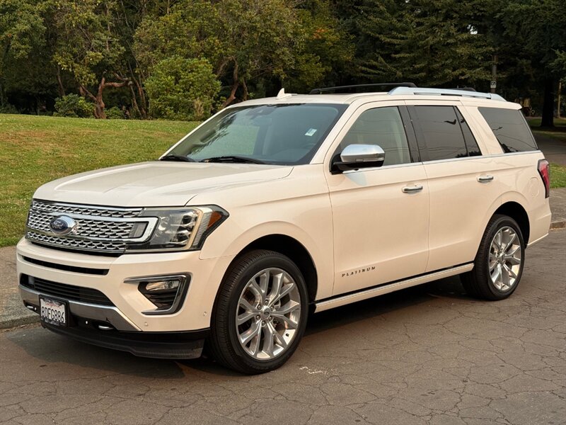 2018 Ford Expedition Platinum   - Photo 1 - Portland, OR 97202