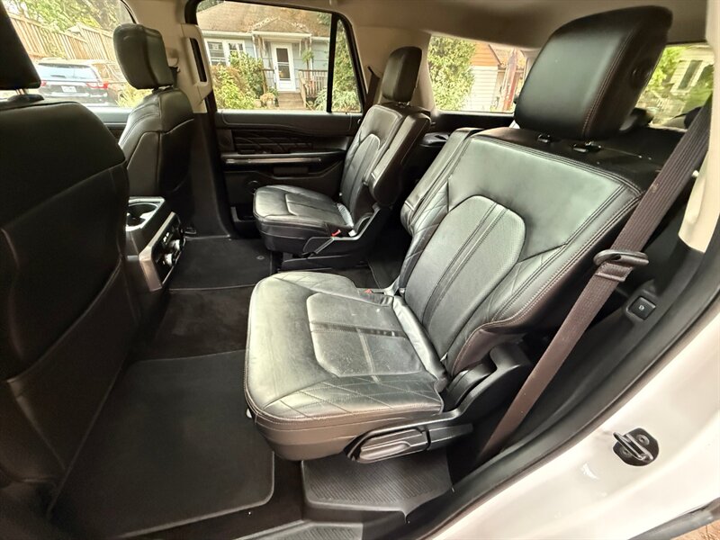 2018 Ford Expedition Platinum - Photo 15 - Portland, OR 97202