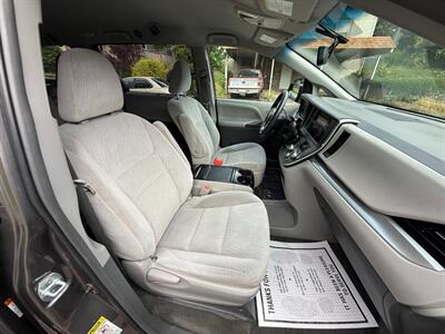 2016 Toyota Sienna LE 8-Passenger - Photo 10 - Portland, OR 97202