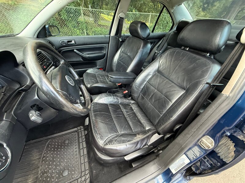 2003 Volkswagen Jetta GLS 1.8T - Photo 9 - Portland, OR 97202