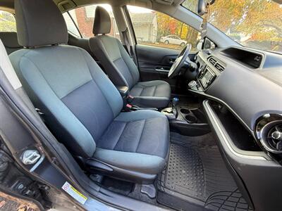 2015 Toyota Prius c Four   - Photo 12 - Portland, OR 97202