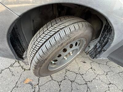 2015 Toyota Prius c Four   - Photo 8 - Portland, OR 97202