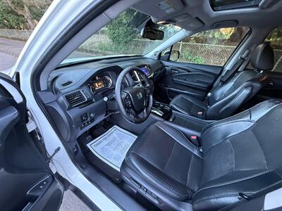 2016 Honda Pilot Elite   - Photo 8 - Portland, OR 97202