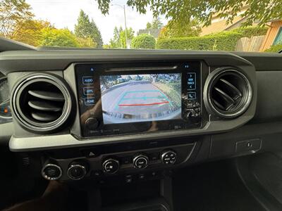 2019 Toyota Tacoma TRD Sport   - Photo 22 - Portland, OR 97202