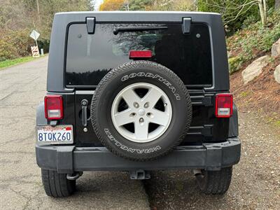 2017 Jeep Wrangler Unlimited Sport S   - Photo 5 - Portland, OR 97202
