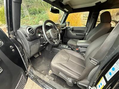 2017 Jeep Wrangler Unlimited Sport S   - Photo 7 - Portland, OR 97202