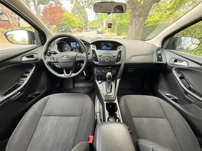 2018 Ford Focus SE - Photo 13 - Portland, OR 97202