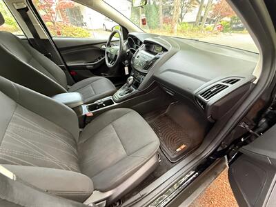 2018 Ford Focus SE - Photo 9 - Portland, OR 97202