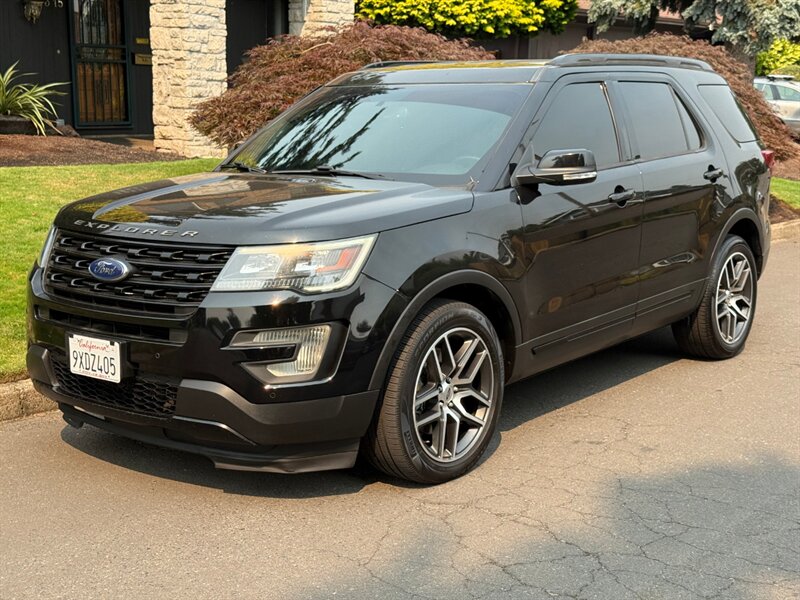 2017 Ford Explorer Sport   - Photo 1 - Portland, OR 97202