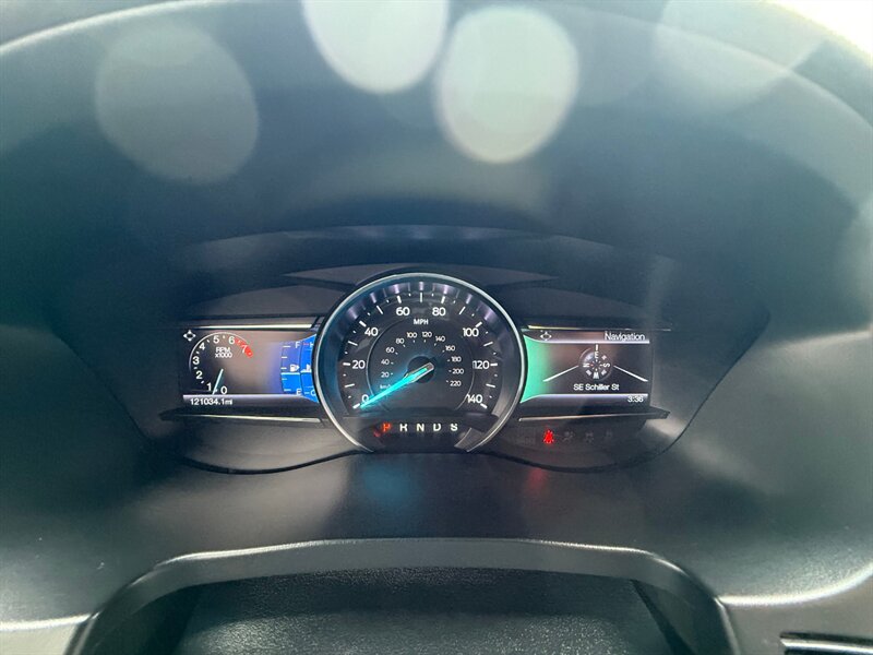 2017 Ford Explorer Sport - Photo 20 - Portland, OR 97202