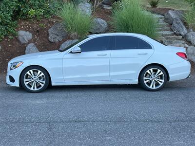 2018 Mercedes-Benz C 300   - Photo 2 - Portland, OR 97202