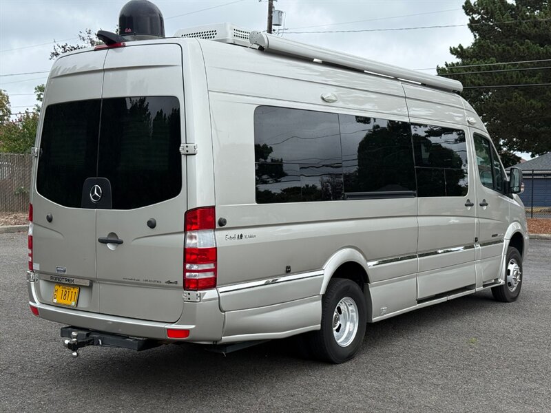 2017 Mercedes-Benz Sprinter 3500 Roadtrek E-trek RS Adventurous XL 4x4 - Photo 3 - Portland, OR 97202
