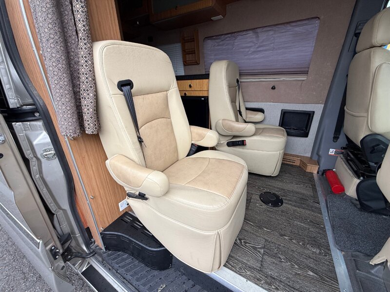 2017 Mercedes-Benz Sprinter 3500 Roadtrek E-trek RS Adventurous XL 4x4 - Photo 18 - Portland, OR 97202