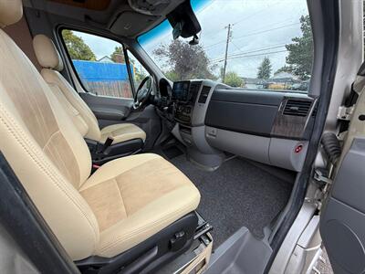 2017 Mercedes-Benz Sprinter 3500 Roadtrek E-trek RS Adventurous XL 4x4 - Photo 15 - Portland, OR 97202