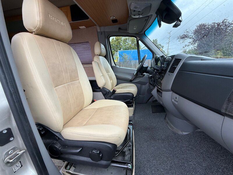 2017 Mercedes-Benz Sprinter 3500 Roadtrek E-trek RS Adventurous XL 4x4 - Photo 16 - Portland, OR 97202