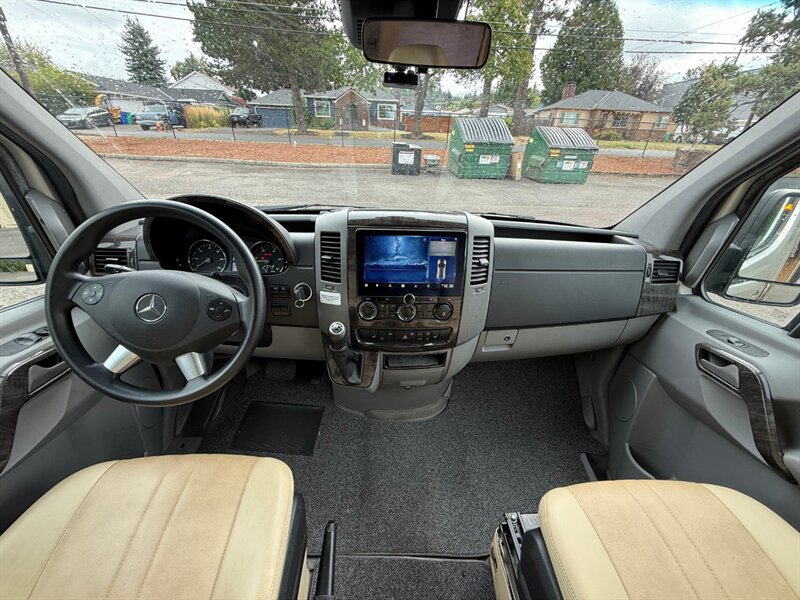 2017 Mercedes-Benz Sprinter 3500 Roadtrek E-trek RS Adventurous XL 4x4 - Photo 19 - Portland, OR 97202