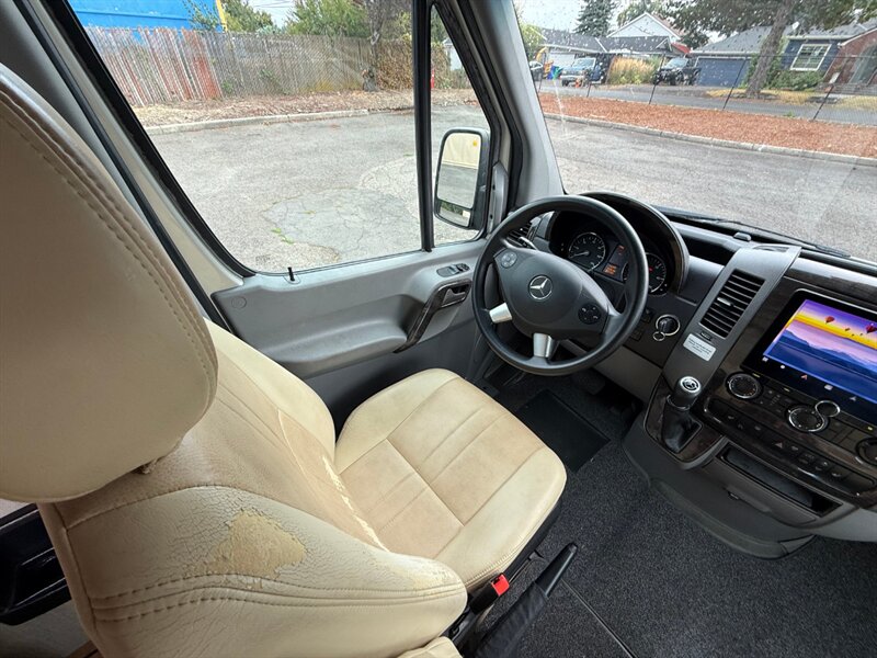 2017 Mercedes-Benz Sprinter 3500 Roadtrek E-trek RS Adventurous XL 4x4 - Photo 22 - Portland, OR 97202